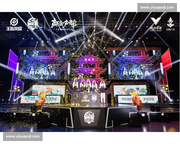 KPL 十周年大合影刷屏：这帧青春里藏着整个峡谷的十年